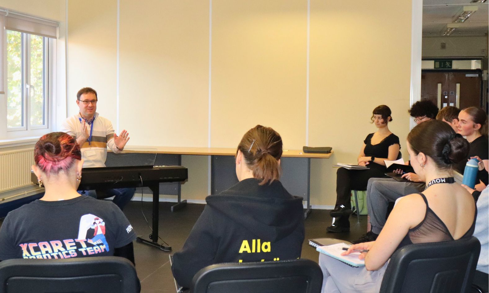 Mountview Classes (8)