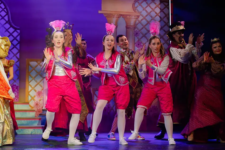 Young Panto Company Children 2023 (1)