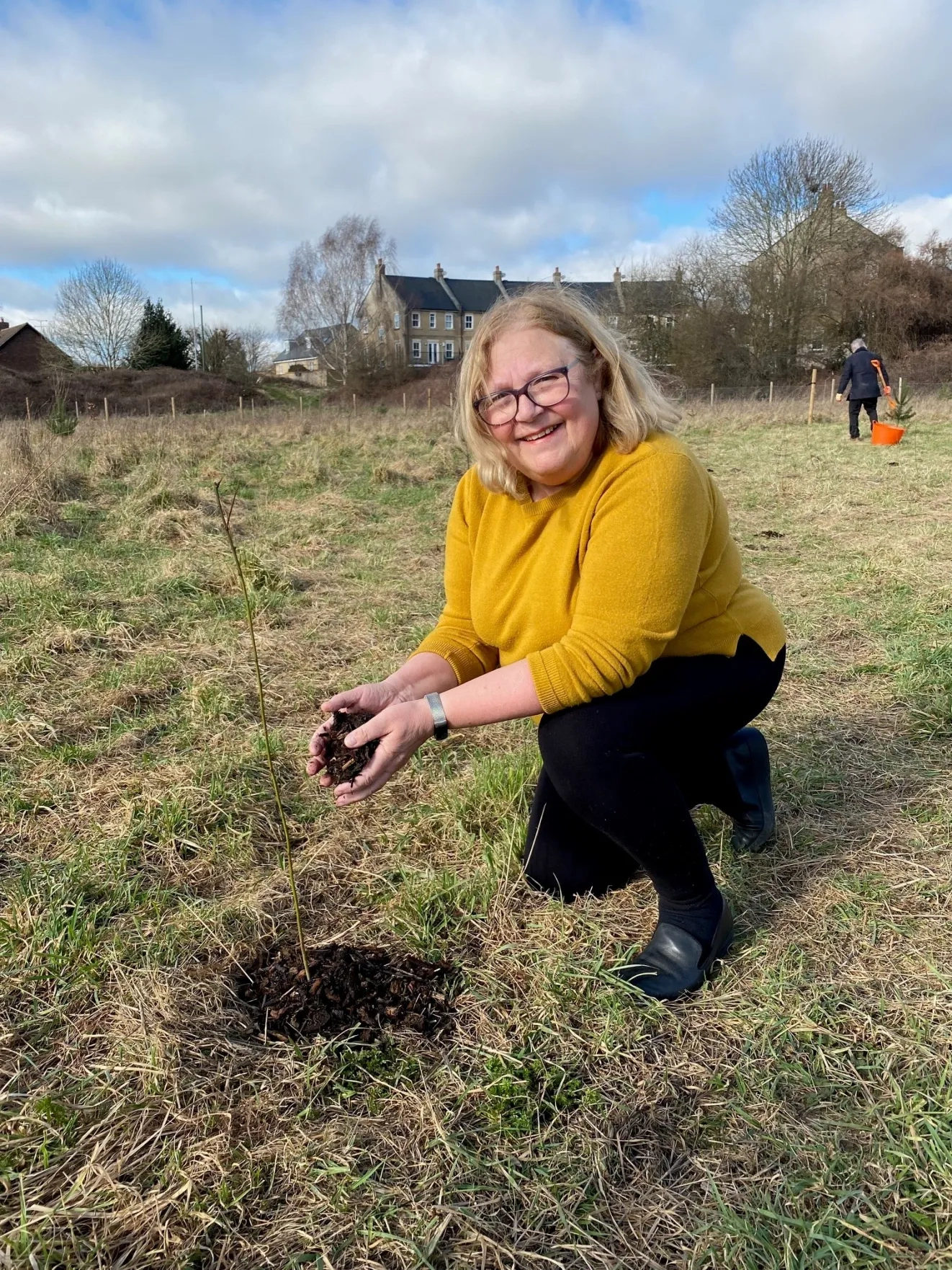 Cllr Deakin Planting Tree