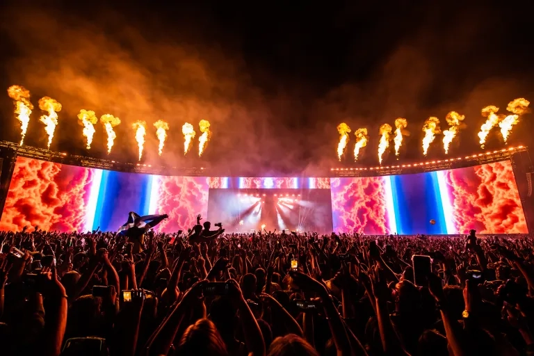 Creamfields Arc Stage (Credit: Lorenzo TNC)