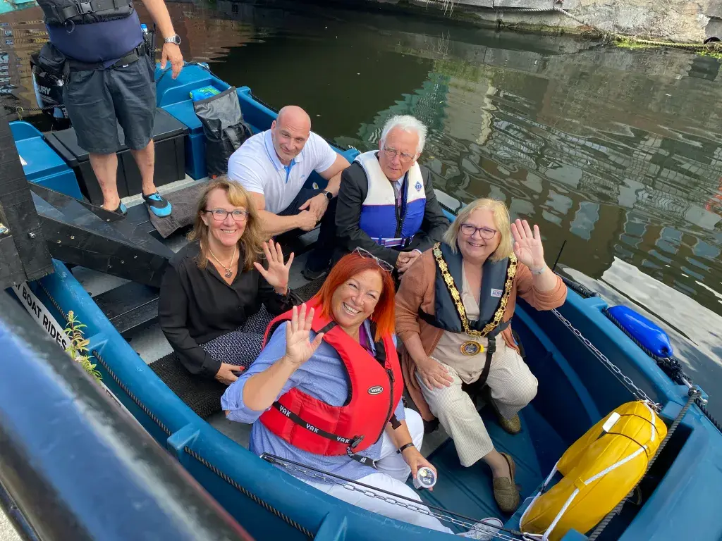 The Mayor On A Boat Trip2