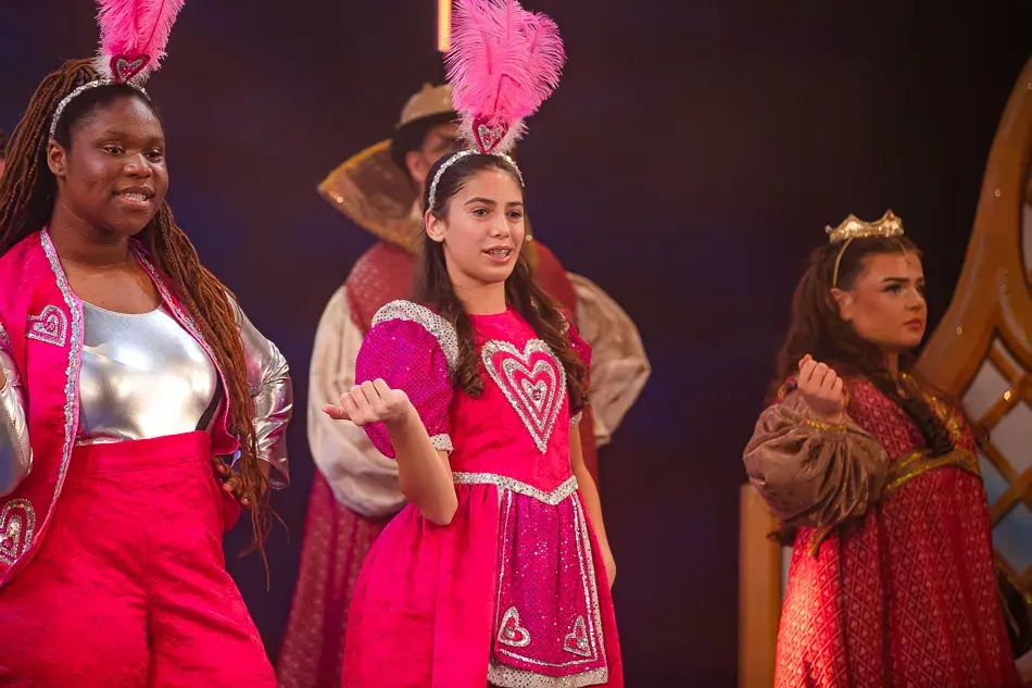 Young Panto Company Children 2023 (8)