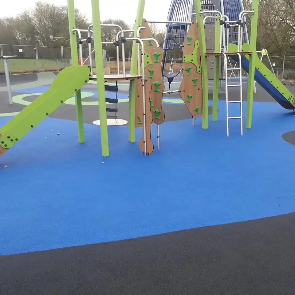 Springfield Hall Play Area (Rocket Park) 04