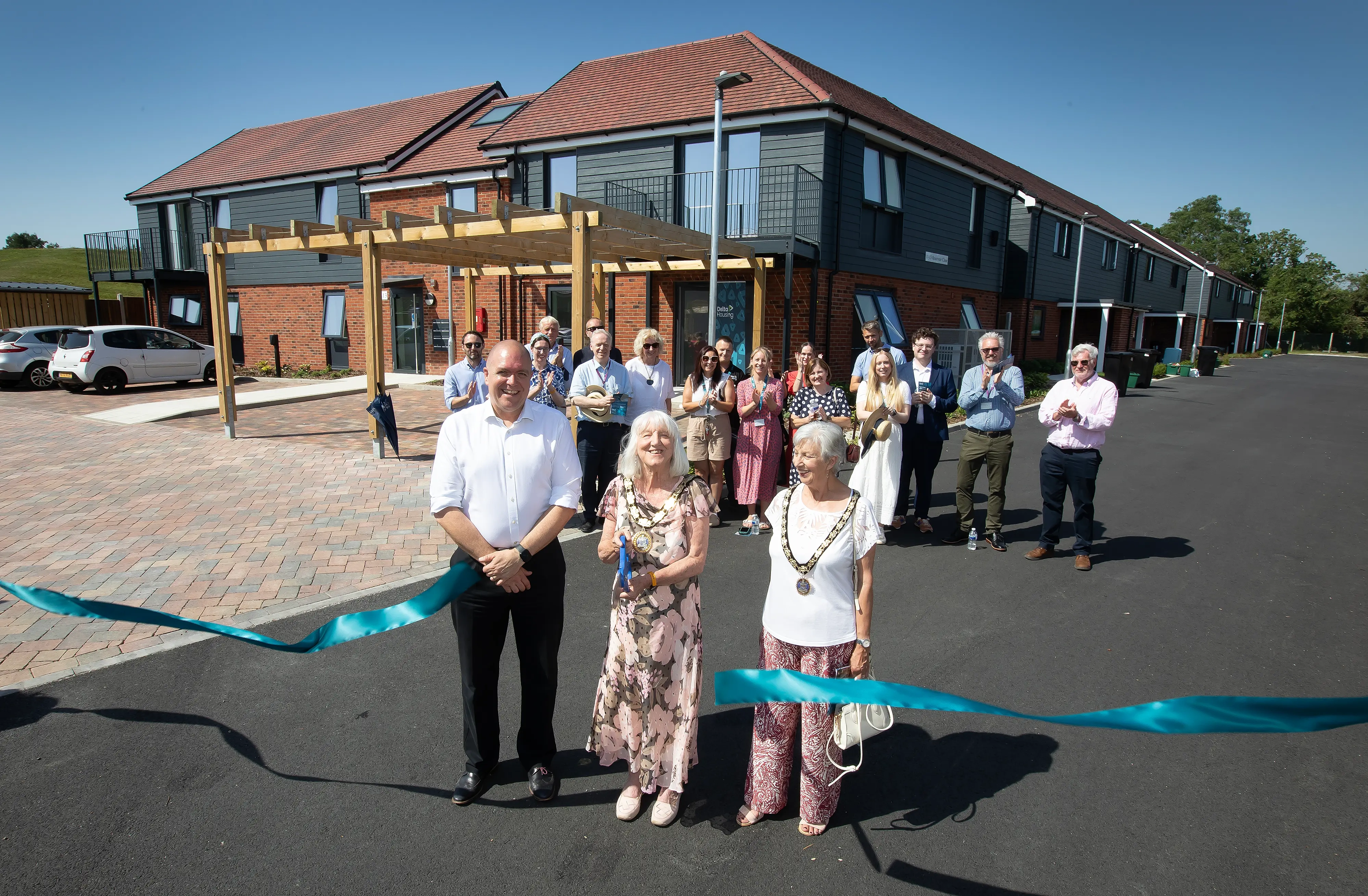 Ribbon cutting ceremony to open Reservoir Close.jpg