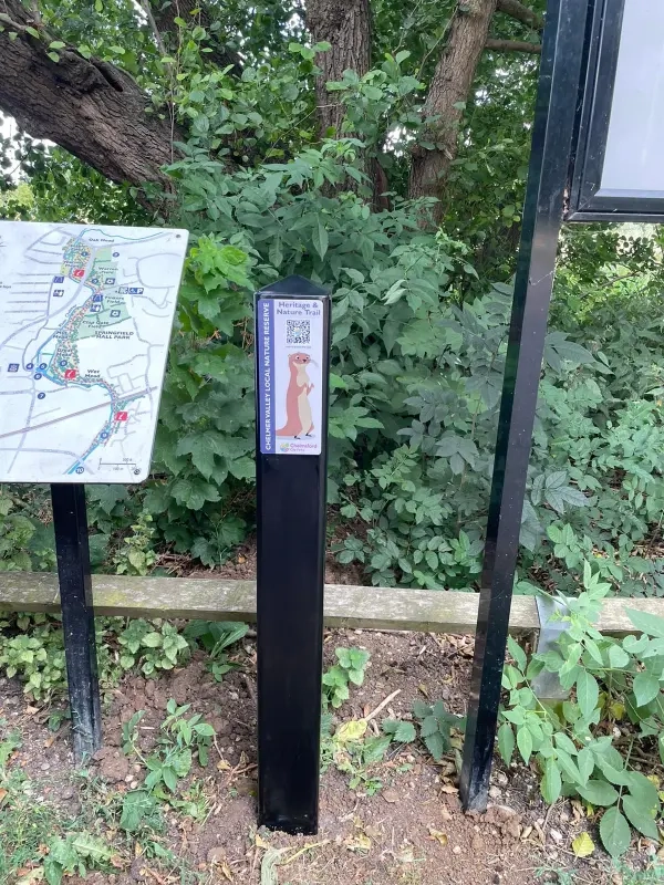 QR Post