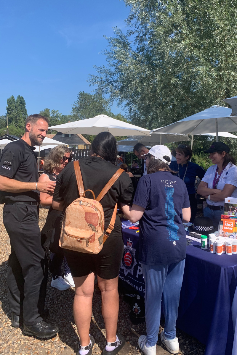 Safer Chelmsford Partners At A Papermill Lock Engagement Day (2)