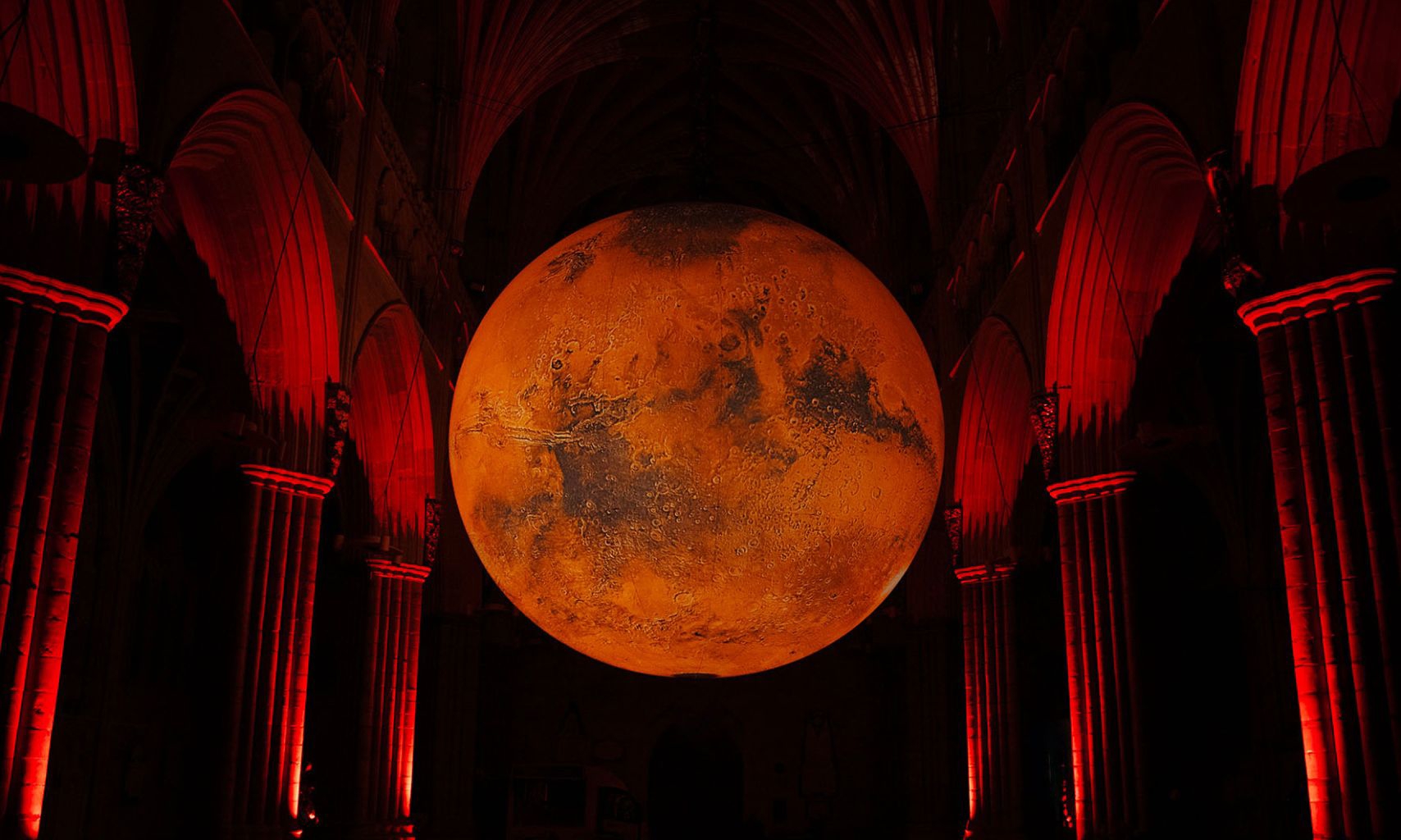 Photo copyright Ella Foster & Exeter Cathedral