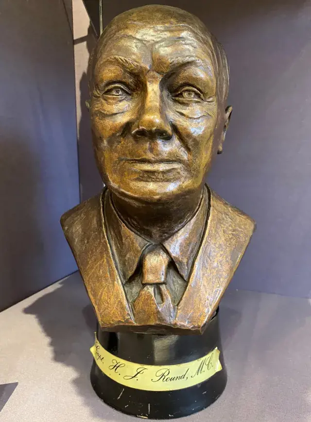 Bust Of Henry J. Round 01