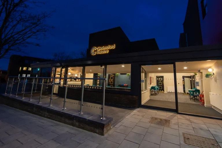 Theatre cafe exterior at night. Photographer: Aaron Crowe.