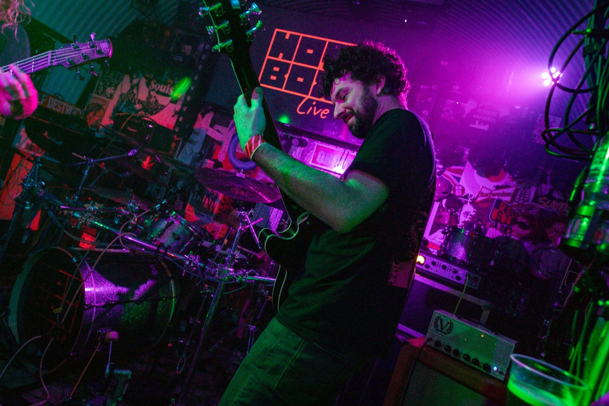 Sounds Good Copyright Jonathan Dadds