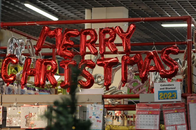 Christmas At The Retail Market