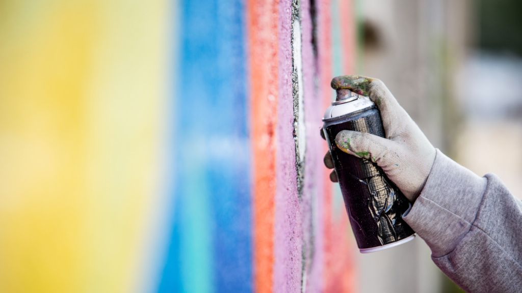 Graffiti spray paint