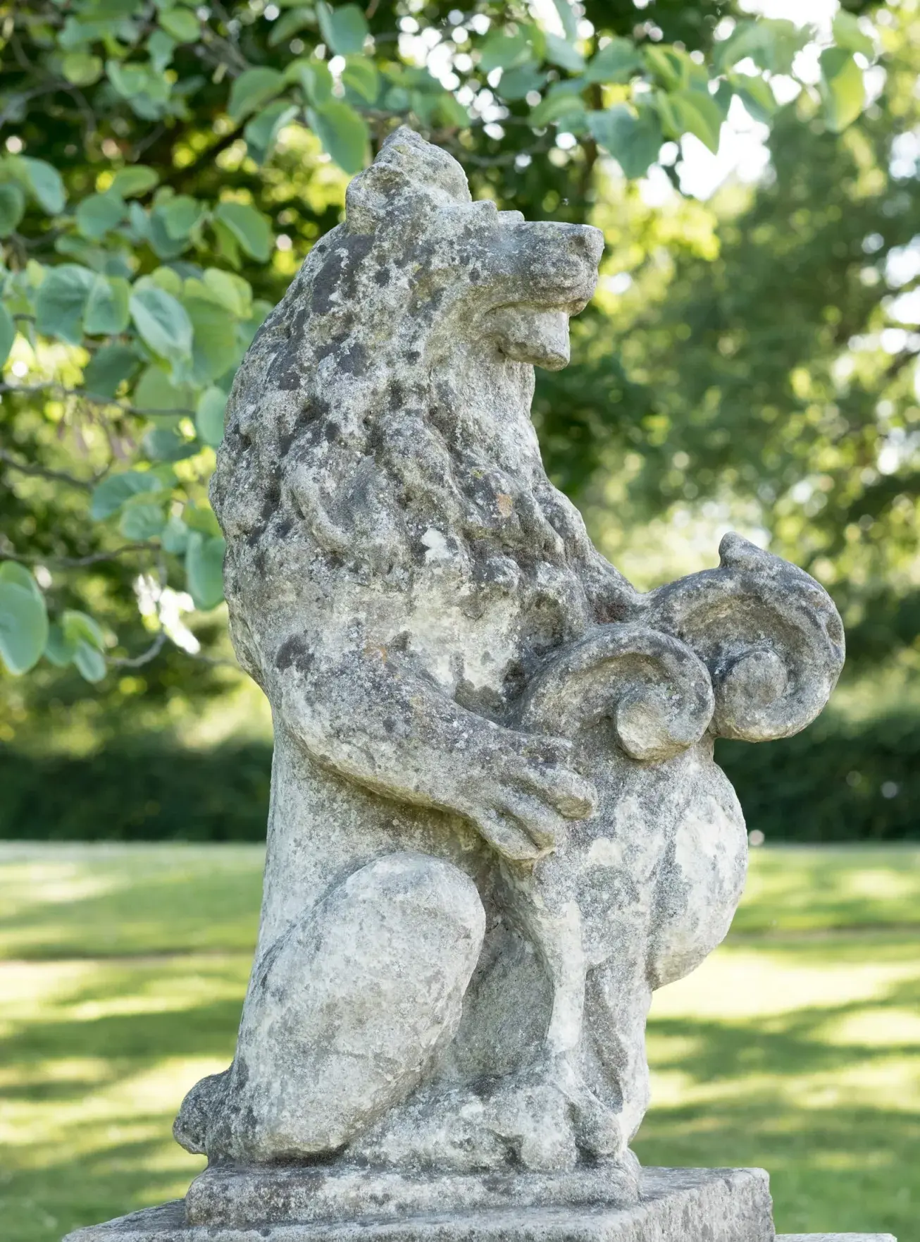 Small lion statue (Credit: Eye Shine Photography)