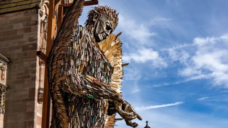 Knife Angel (Side)