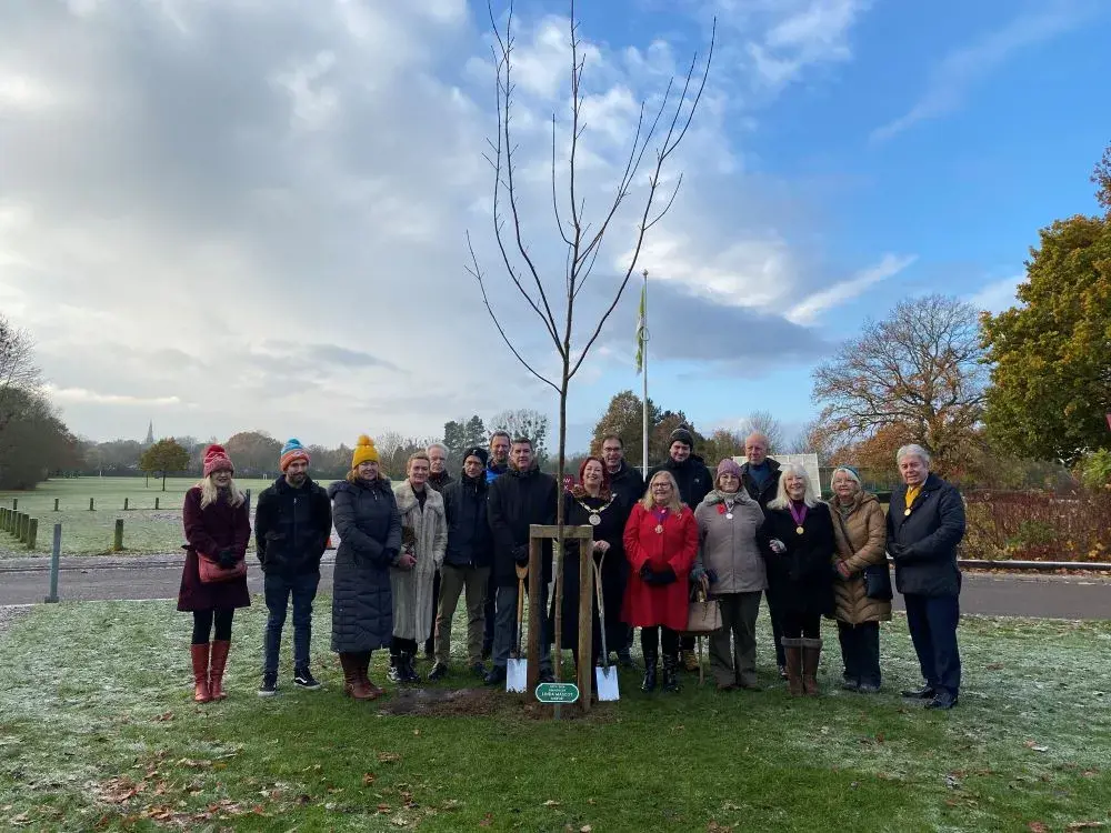 Group photo of everyone attending tree planting ceremony for 2023 mayor